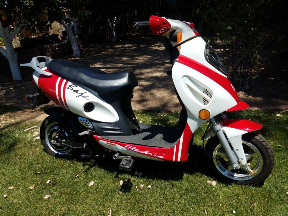 Baja BE500 Electric Scooter