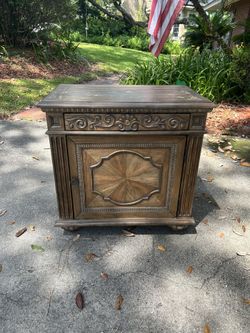 Catalina Solid Wood Nightstand 