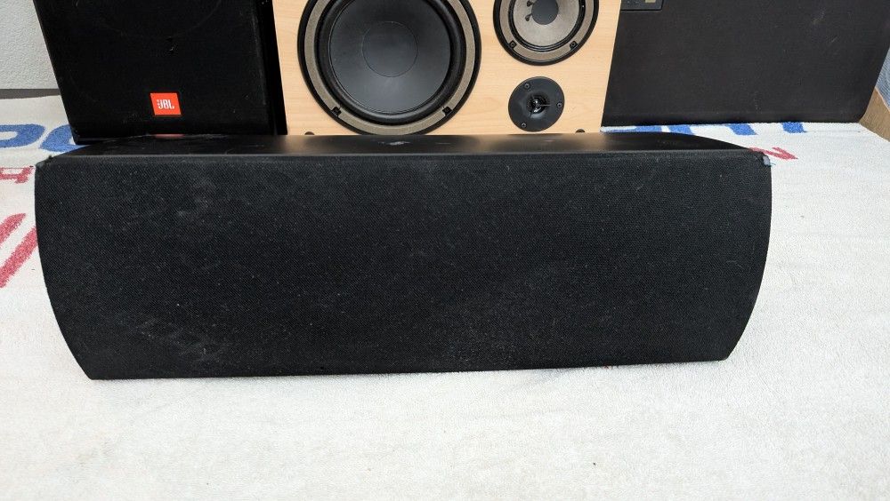 Definitive Technology ProCenter C2 Center Channel Speaker – Great Sound