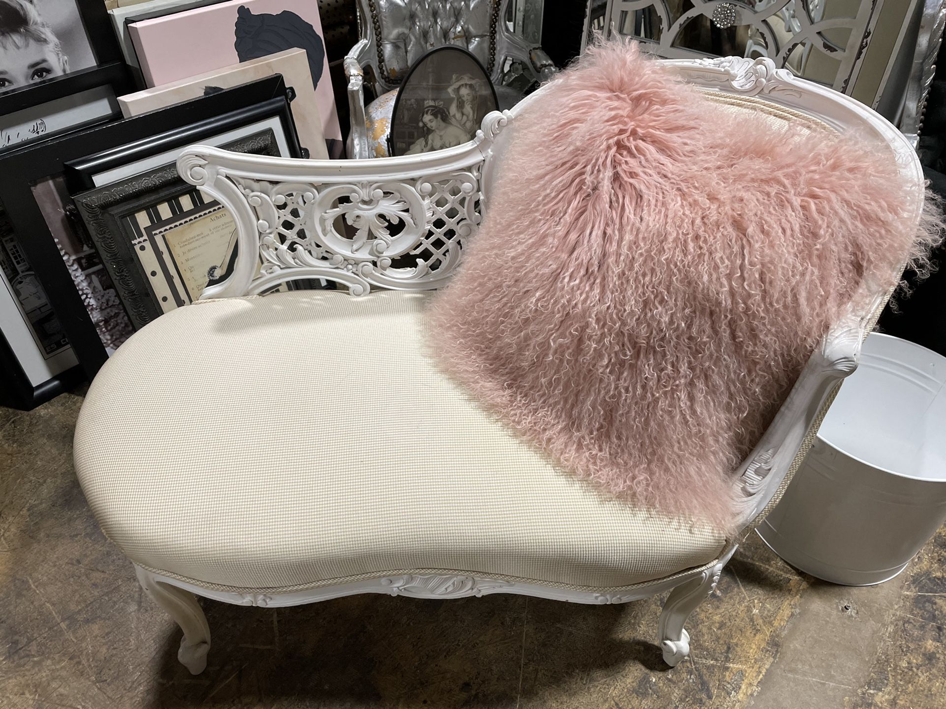 French Country White Chaise 