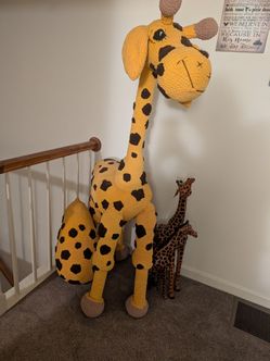 Handcrafted giraffe