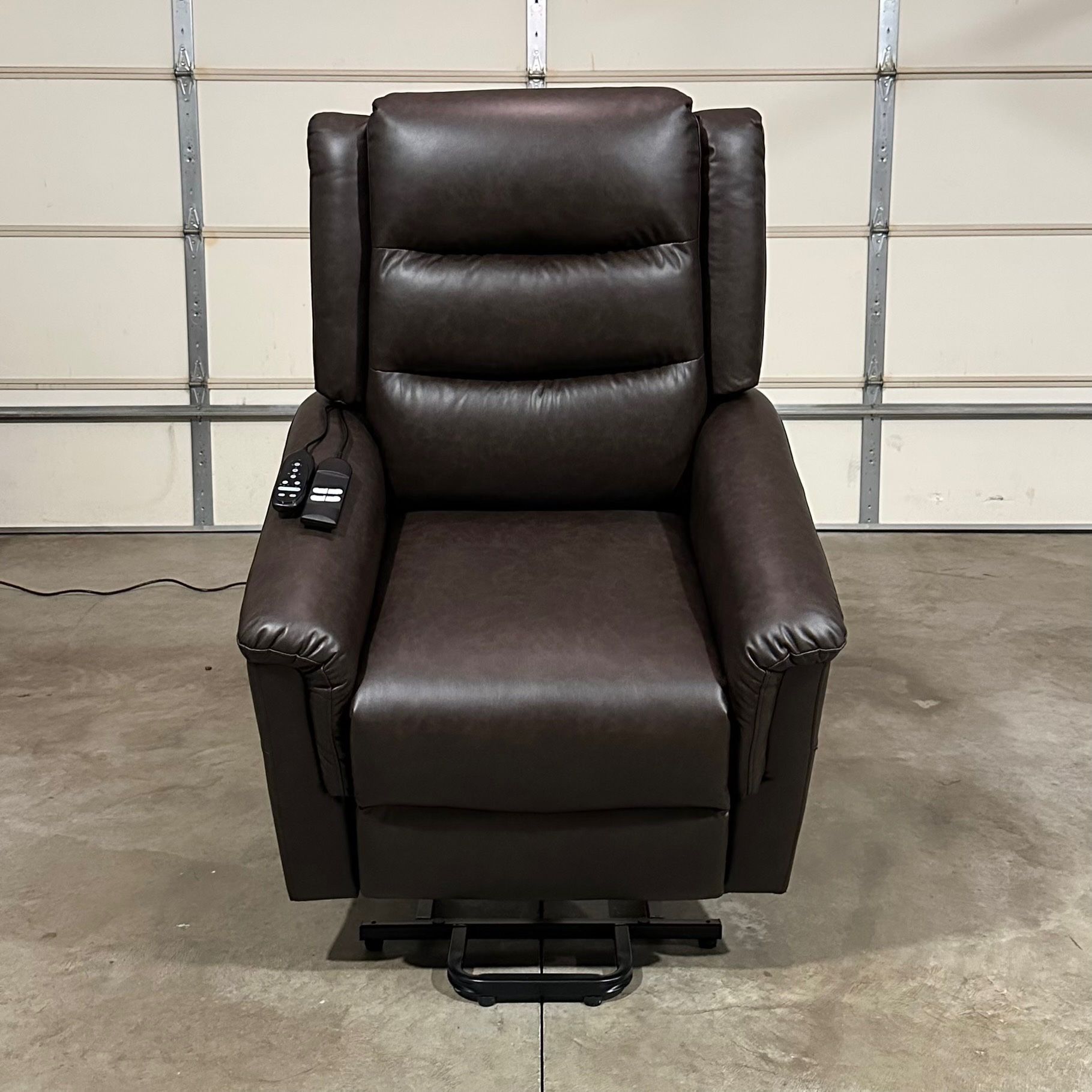New Power Lift Leather Recliner Chair with Power Headrest, Massage and Heat (Can Deliver)