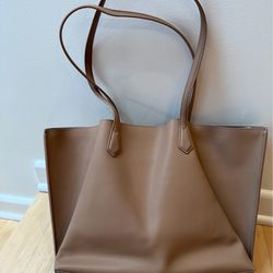 Lightly used Quince Leather Tote