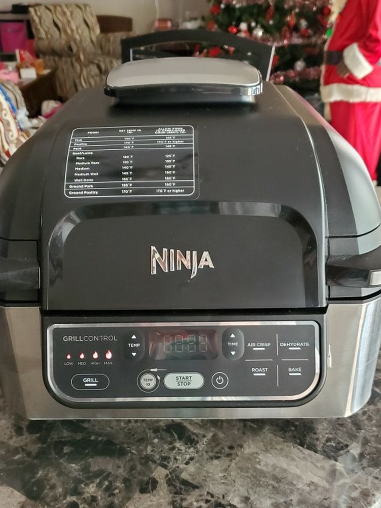 Ninja Foodi Pro 5 In 1 Indoor Grill With Integrated Smart Probe Series AG400 for Sale in Calera