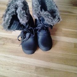 KHOMBU WARM RAIN OR SNOW BOOTS