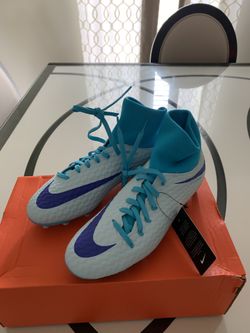 Nike Women’s Soccer Shoes
