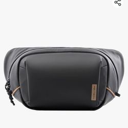 OneGo Solo V2 Camera Sling Bag

