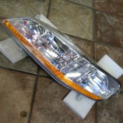 HONDA ACCORD HEADLIGHT ASSEMBLY