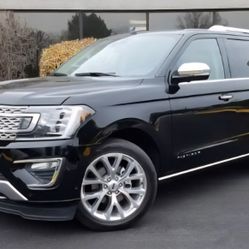 2018-2025 FORD EXPEDITION OR EXPEDITION MAX  WEATHERTECH FLOOR MATS WITH 2ND ROW BUCKET SEAT 