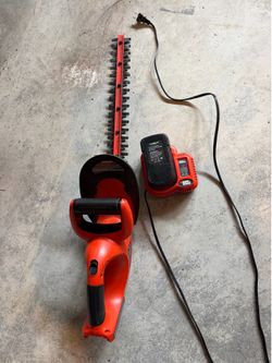 Black and Decker Hedge Trimmer