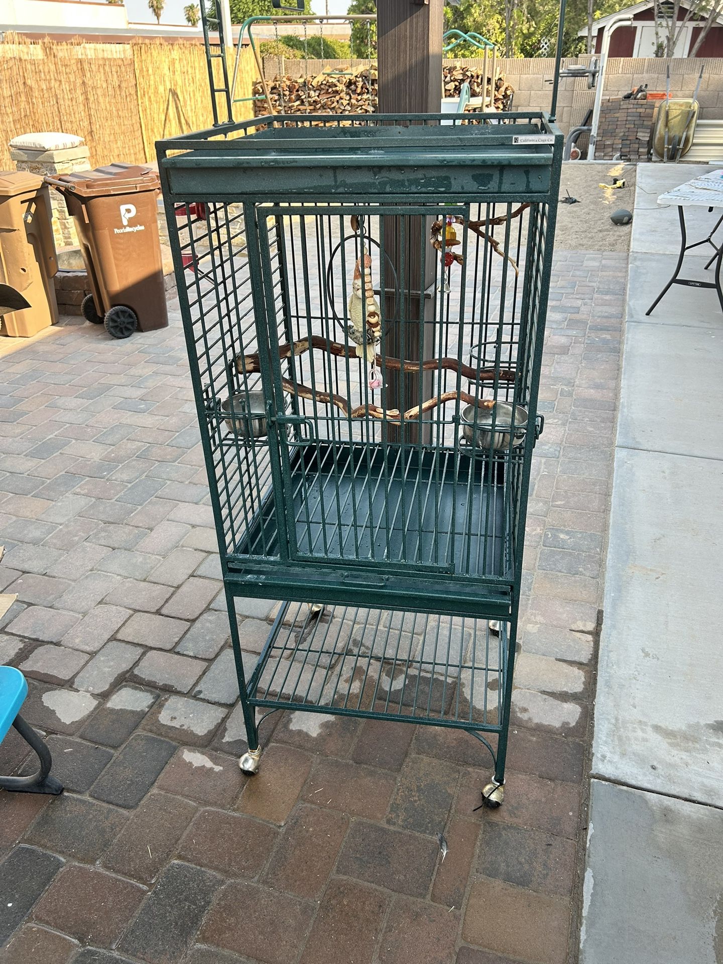 Bird cage