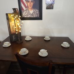 Table Dinner Is A Little  Dameg END The Cher.