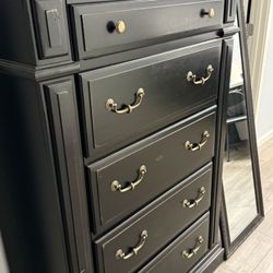 Five Piece King Bedroom Set