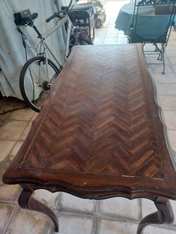 Table/ Desk