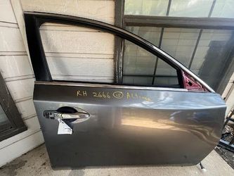 Nissan Altima Front Passenger Door – 2015, Right Side, Light Grey, No Glass