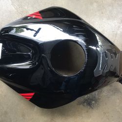 Honda Cbr600rr 04/05 Tank Gas Cover