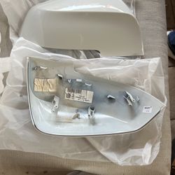 4 Series OEM Mirror Caps Alpine White