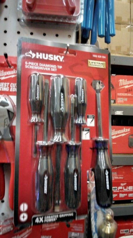 HUSKY 6 - PIECE DIAMOND TIP SCREWDRIVER SET