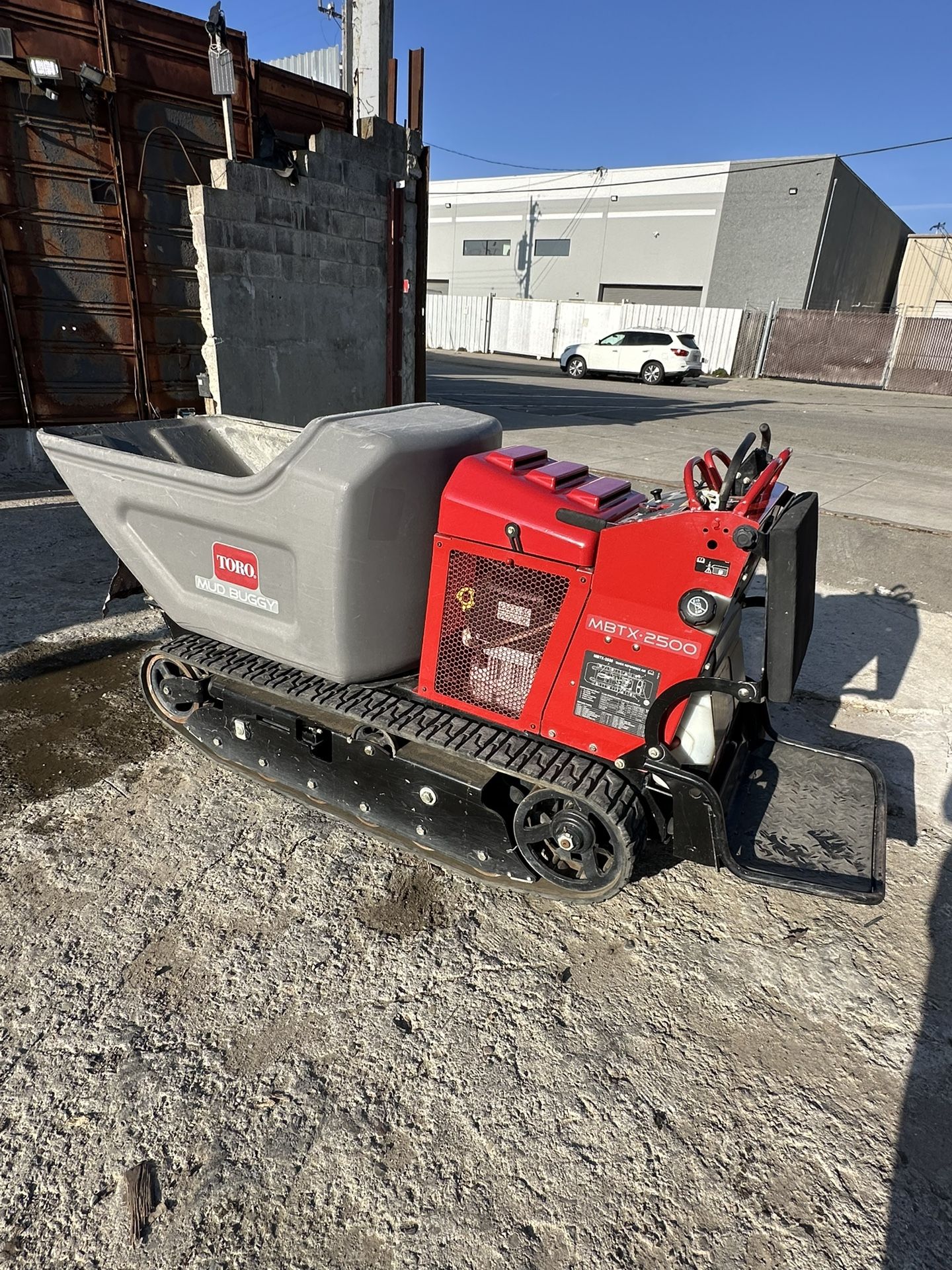 2022  TORO CONCRETE BUGGY