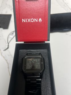 NIXON WATCH