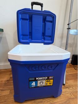 Igloo Latitude 60 Quart Rolling Cooler w/ Wheels & Telescoping Handle