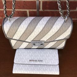 Michael Kors Purse And Wallet 