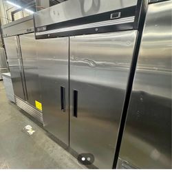 Scratch And Dent New Freezer 