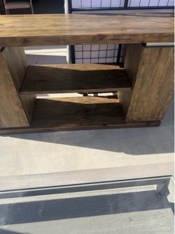Mueble para montar un tv hst 70 pulgadas