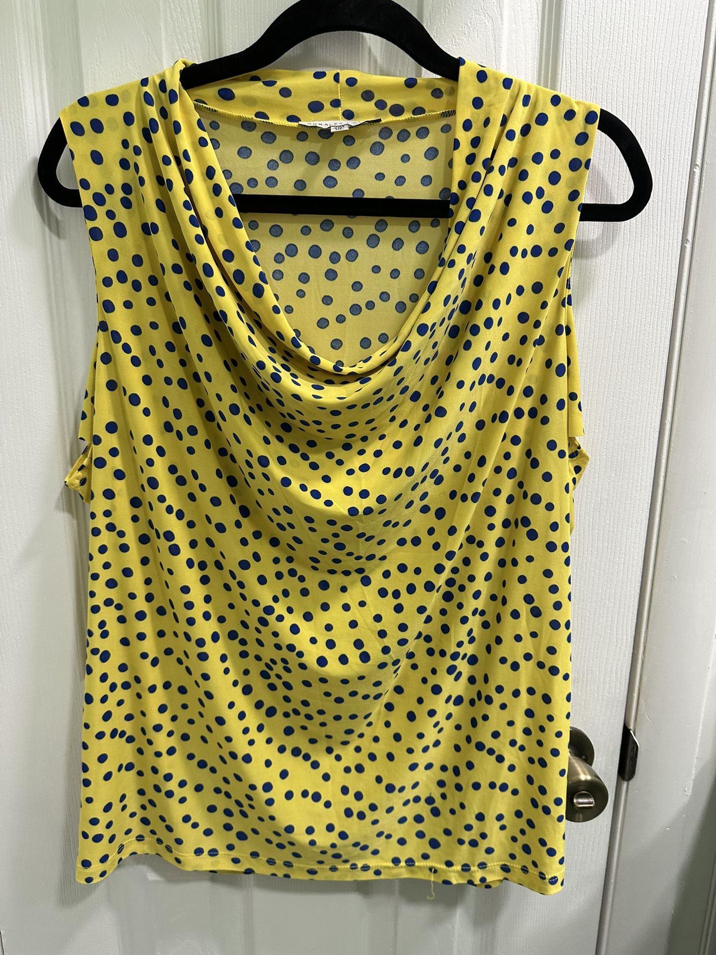 Assorted Women’s Clothes