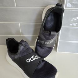 Women's Adidas Slip On Sneaker Sz 6