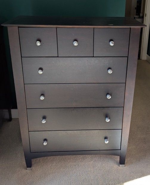 Boston Interiors Bedroom Set 