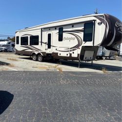 2013 Palomino Columbus 5th Wheel 