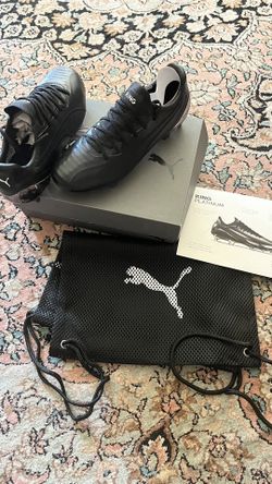 King Platinum Soccer Shoe