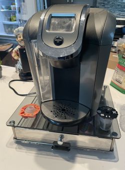Keurig 2.0 K500 coffee maker With Storage Drawer 