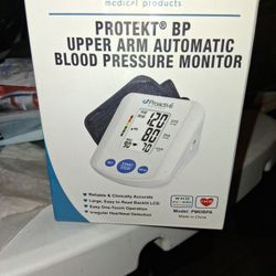 BLOOD PRESSURE MONITOR 
