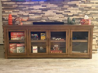 Boardernest 85” TV Stand