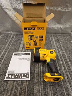 DEWALT DCL043 20V MAX Cordless LED Jobsite Spotlight
