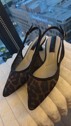 Kitten heels