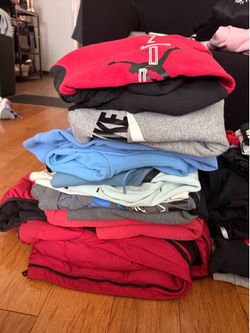 Jordan .. Nike tech … Nike .. polo …