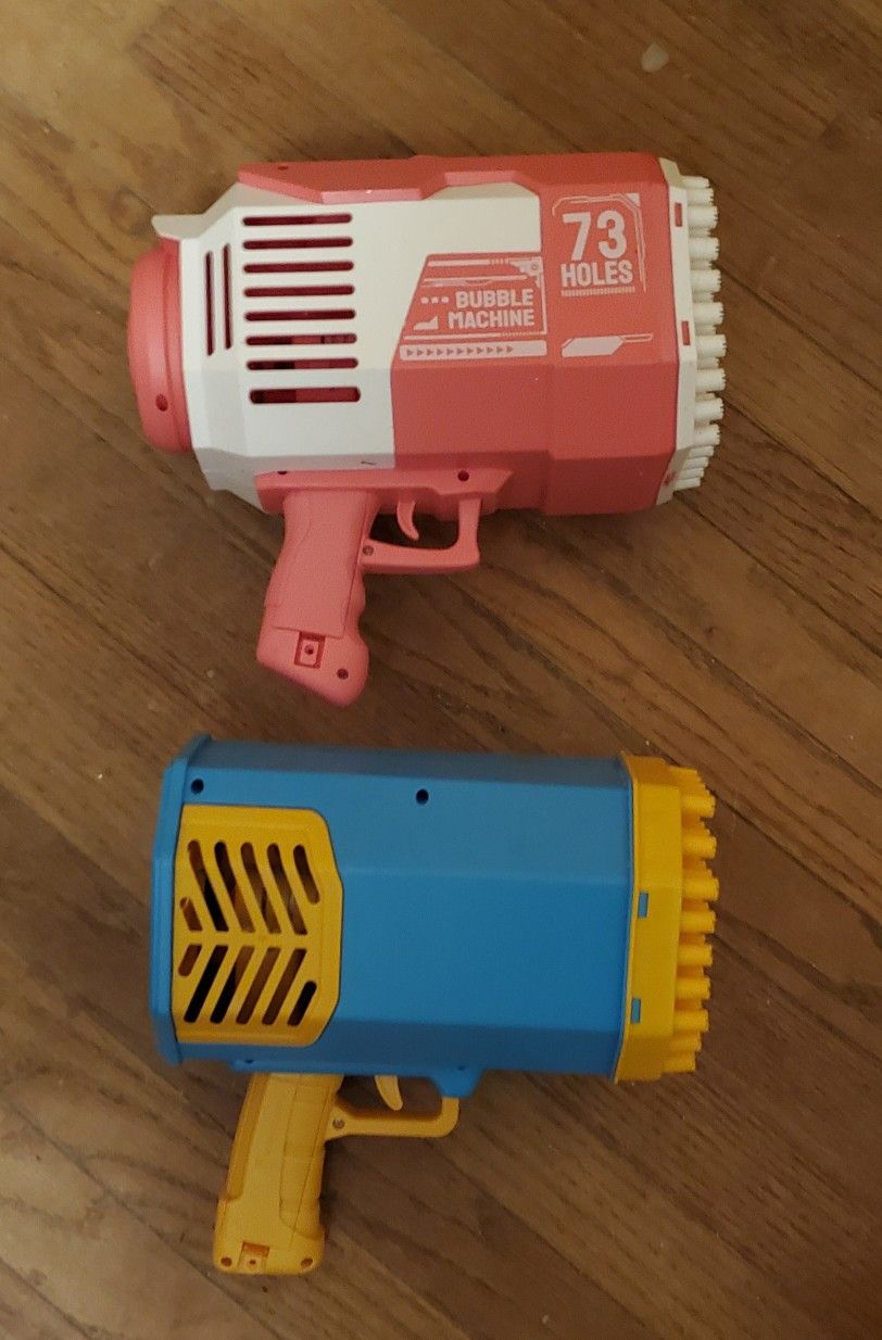 Bazooka Bubble's (Will Separate)