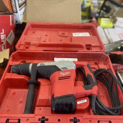 Milwaukee 1-9/16 in. SDS-Max Rotary Hammer