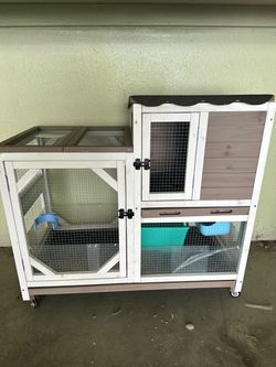 Rabbit cage/ hutch
