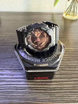 Casio G-Shock GA-110RG Black/Rose Gold Watch + Tin