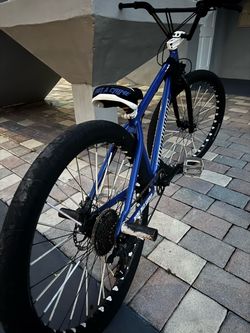 ow bomma blue (accepting trades!)