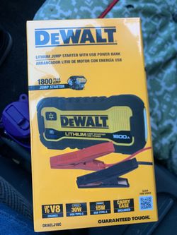 DeWALT lithium jump starter