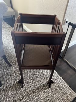 Guidecraft Kitchen Helper® Toddler Tower Step Stool - Brown