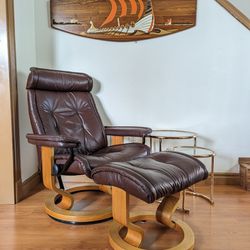 Vintage Ekornes Stressless Leather Lounge Chair Recliner & Ottoman