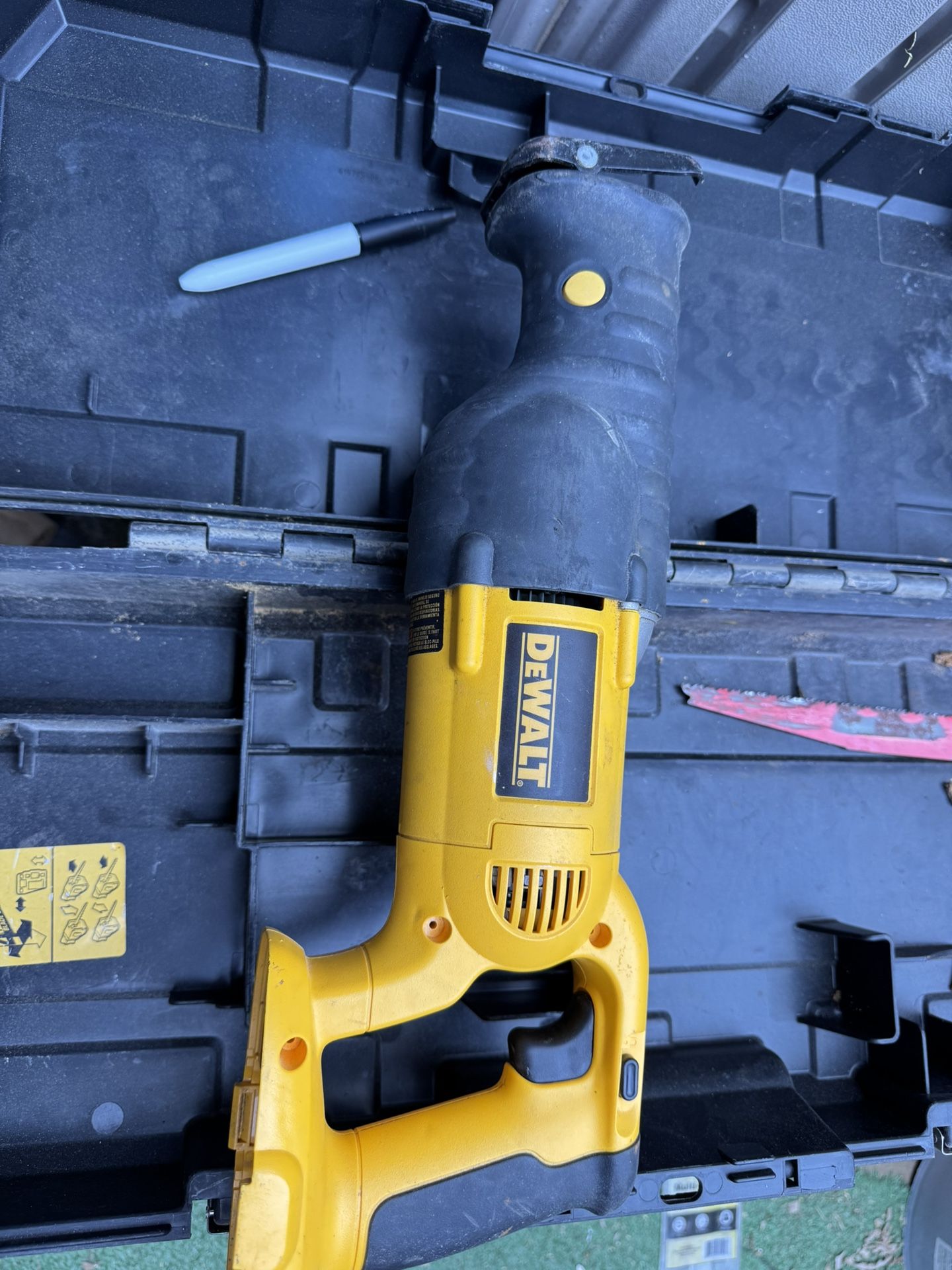 Dewalt Reciprocating Saw 18V BARE TOOL