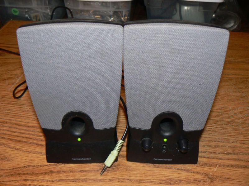 Harman Kardon 2.0 Multimedia Speaker System CN-01D430 Black PC MP3 Power Supply