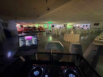 10 Wired Uplights RGB DMX capable